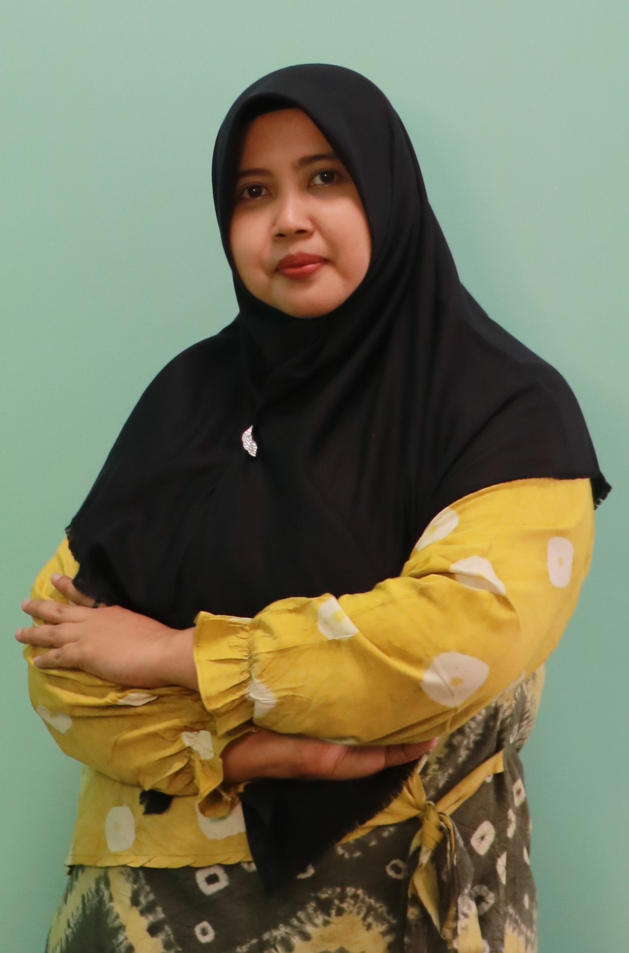 PUTRY NANDIA, S.Hum